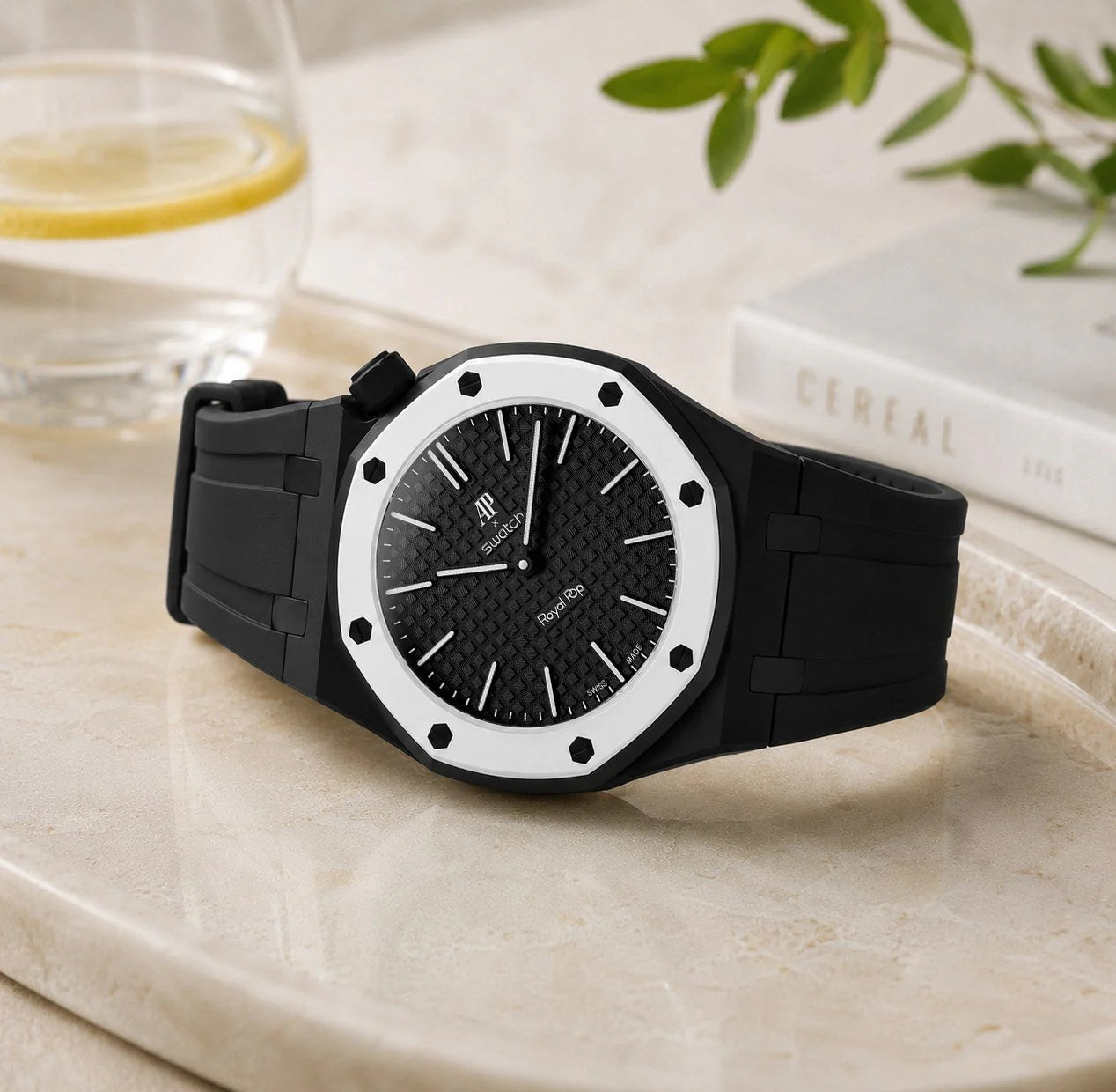 Royal Pop Ocho Negro Strap